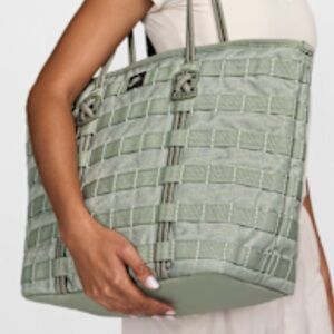 Nike Sportswear- RPM Tote